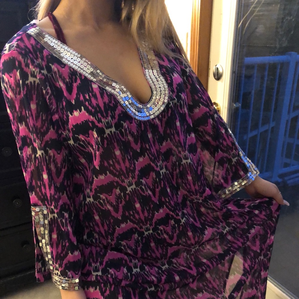 Dress - Picture 2 of 3